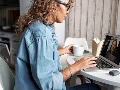 Aprende a diseñar un espacio para el entretenimiento en casa