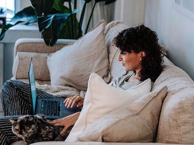 Aprende a utilizar la decoración para crear un ambiente rústico y acogedor en tu hogar